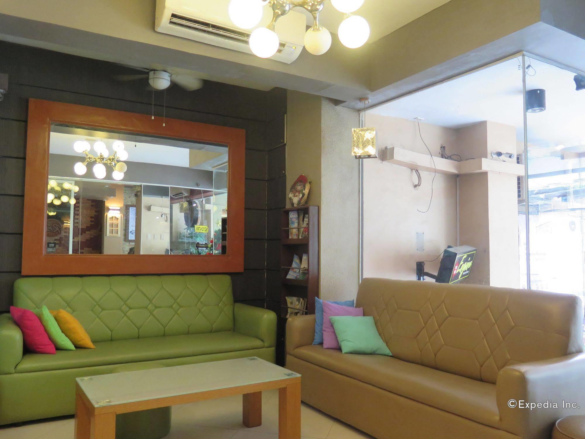 La Gloria Residence Inn Cebu Exterior photo